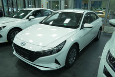 thumb hyundai elantra 2