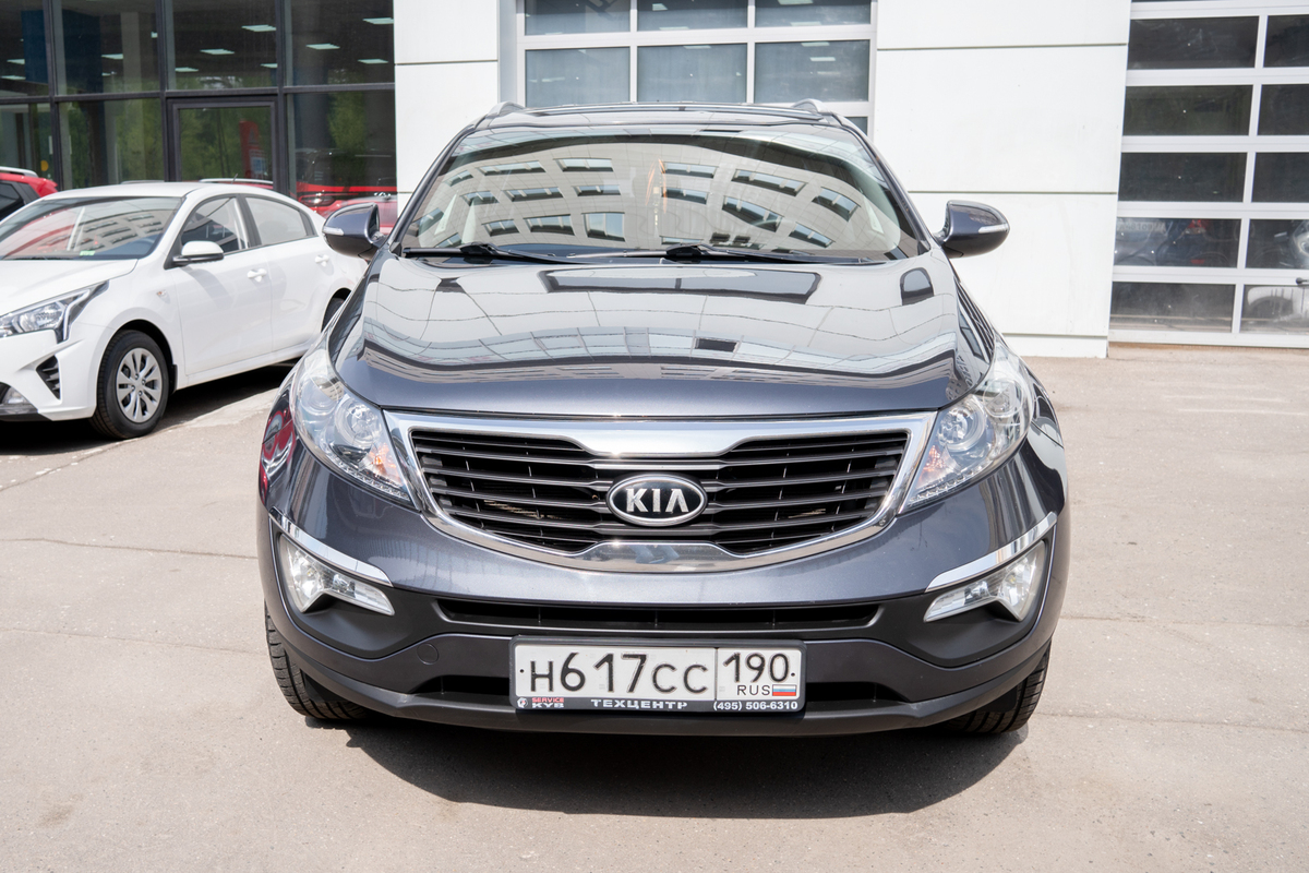 Купить KIA Sportage 🚘 2.0 л (150 л.с.)Бензиновый 2013 года ❗ за 950 000 ₽  c пробегом 125 000 км в Москве